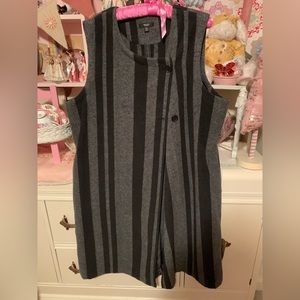 Thick and long sweater vest / jacket size XXL